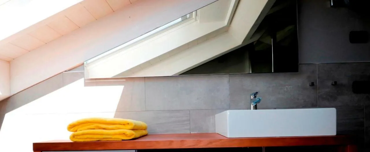Castelli Delux Apartment Menaggio Italy